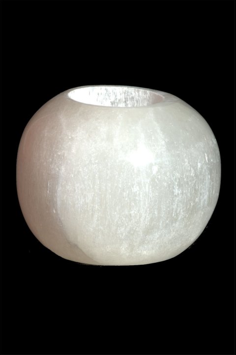 Candelabro redondo de selenita pulida de 7 cm y 700 g