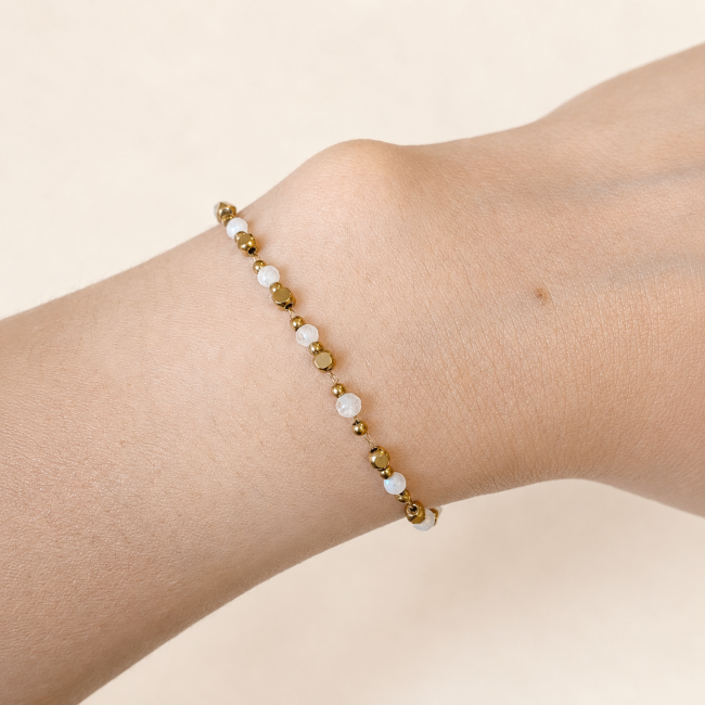 incienso en Pulsera Energía de Piedra Luna Blanca A+ – Cuentas Doradas