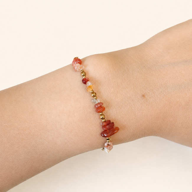 incienso en Pulsera Energía de Cornalina A – Fragmentos de Piedra
