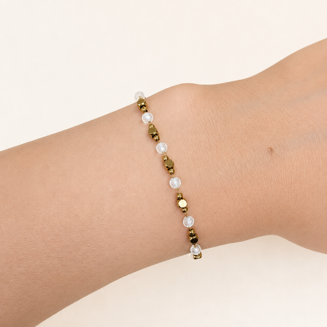 incienso en Pulsera Energía de Cristal de Roca AA – Cuentas Doradas