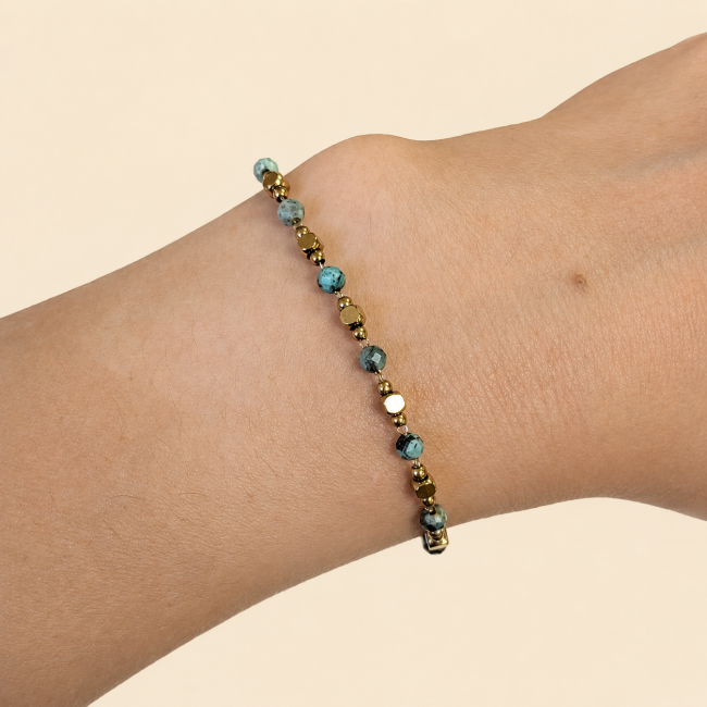 incienso en Pulsera Energía de Turquesa Africana A – Cuentas Doradas