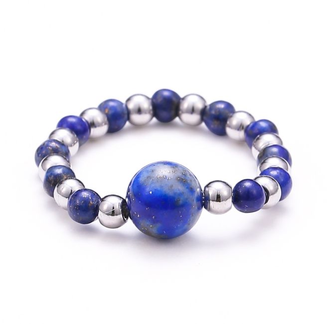 Anillo de plata con cuentas de lapislázuli