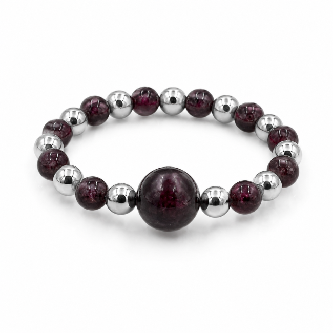 Anillo de plata con perlas y granate rojo
