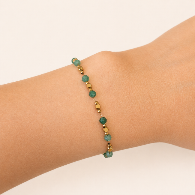 Pulsera Energía de Aventurina Verde A – Cuentas Doradas