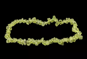 Pulsera peridoto A+ chips 18cm
