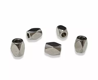 Cuentas espaciadoras con patrón de diamante de acero inoxidable plateado 4 mm x 50