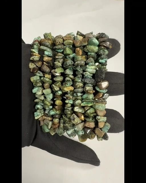 Pulsera de turquesa africana natural con chips de 5-8 mm y 18 cm