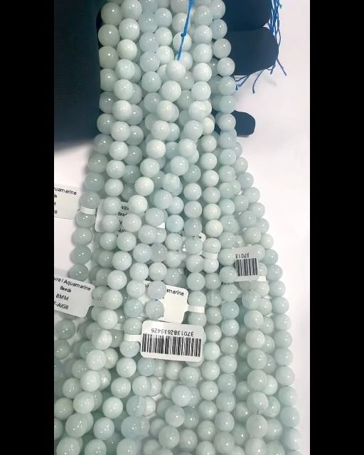 Perlas de Aguamarina 6mm en hilo de 40cm