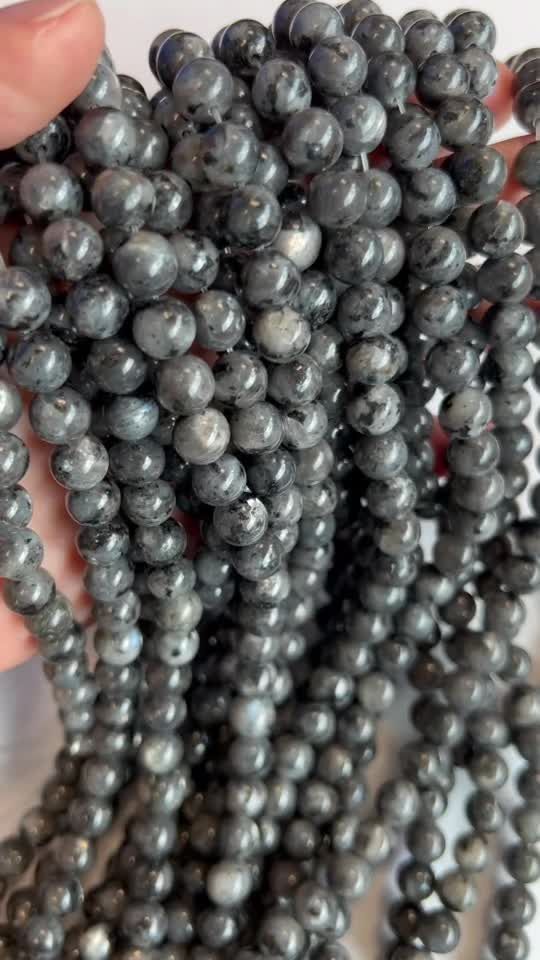 Perlas de Larvikite de 8mm en hilo de 40cm