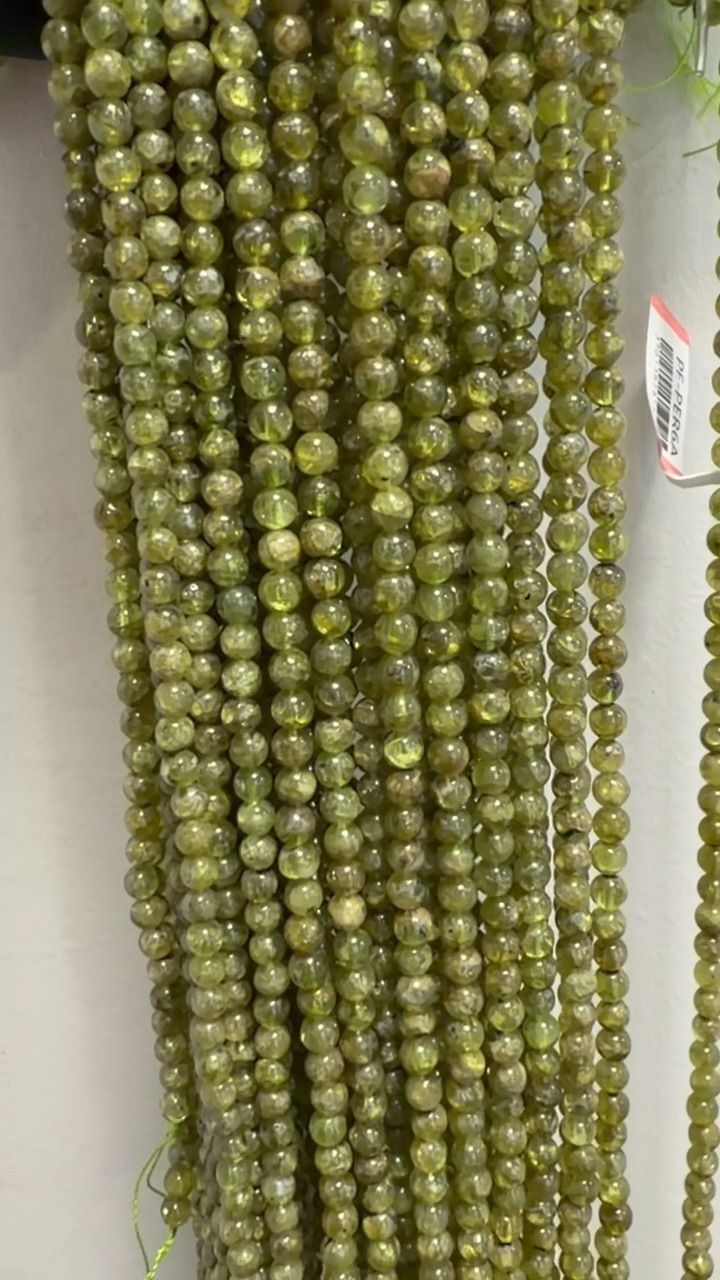 Hilo de Perlas Redondas de Peridoto A 5-6mm