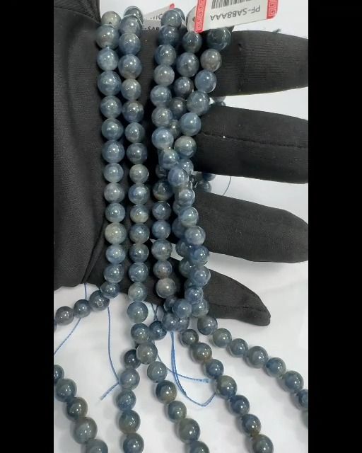 Perlas redondas AAA de zafiro azul de 6,5-7,5 mm en hilo de 40 cm
