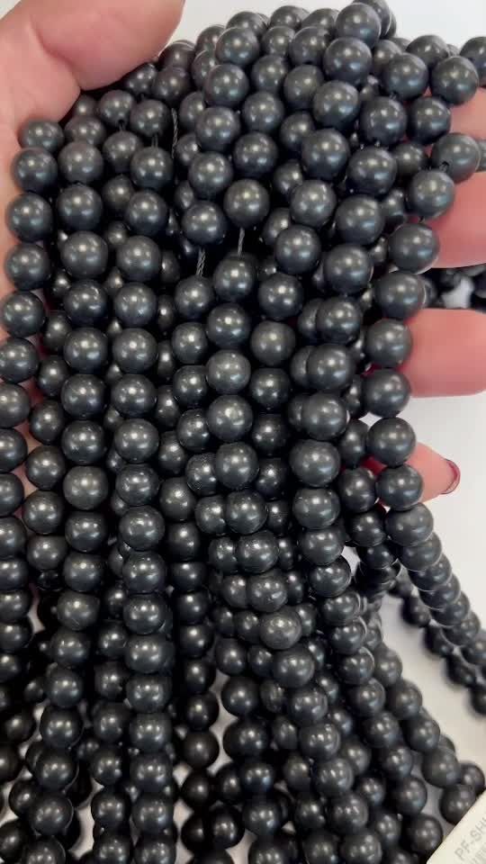 Perlas de Shungite A de 8mm en hilo de 40cm